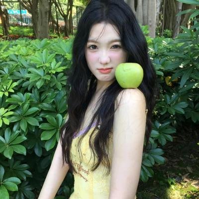 高举爱国语